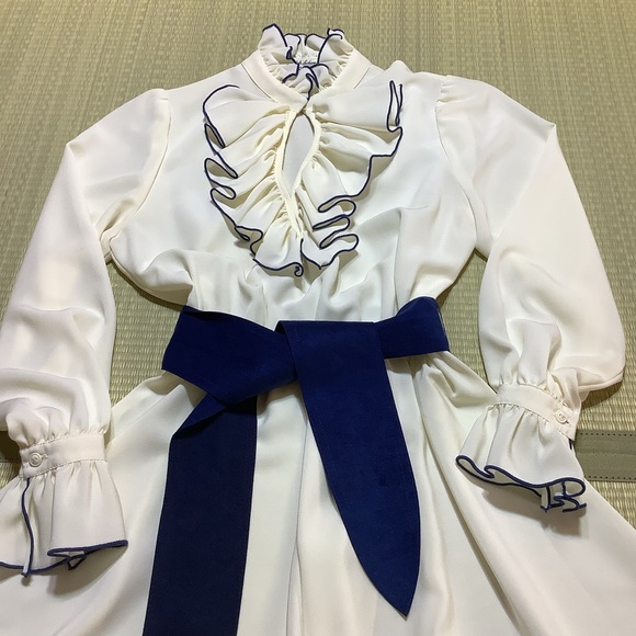 Vintage White Ruffle Dress Blue Trim ILGWU Tag Adolph Schuman for Lilli Ann 70s - Picture 3 of 11